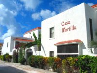 Street view of Casa Martillo from corner of Calle 19 Sur and 15 Avenida Sur